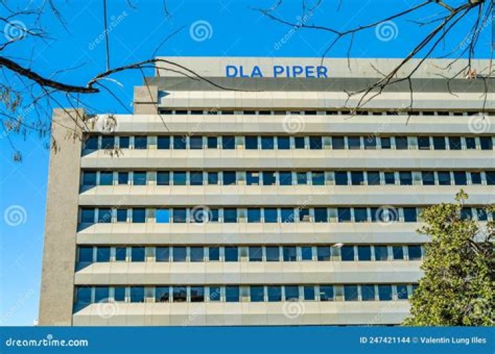 Where is DLA Piper headquarters?