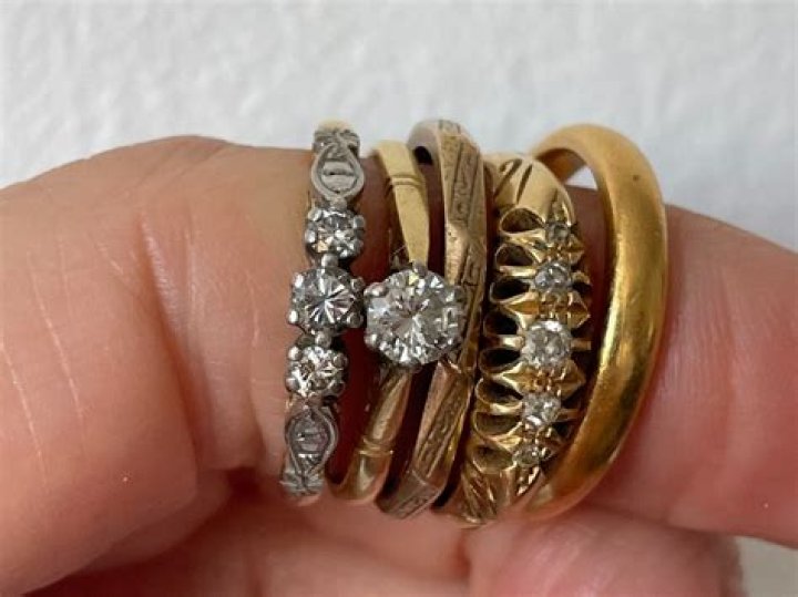 Where is the best place to sell an old engagement ring?