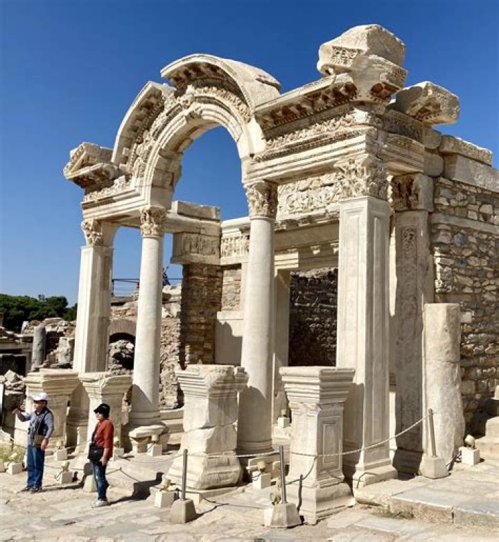 Where is the Temple of Hadrian?