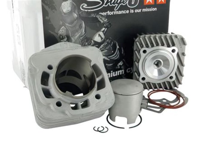 Which Stage6 cylinder kits are available for Minarelli and Piaggio?