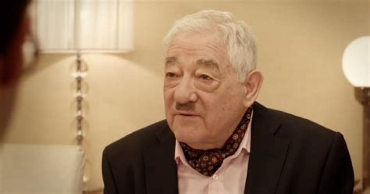 Who from Friday Night Dinner has died?
