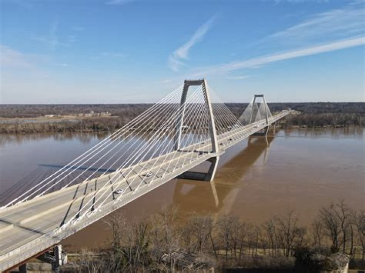 Who owns the bridges over the Ohio River?