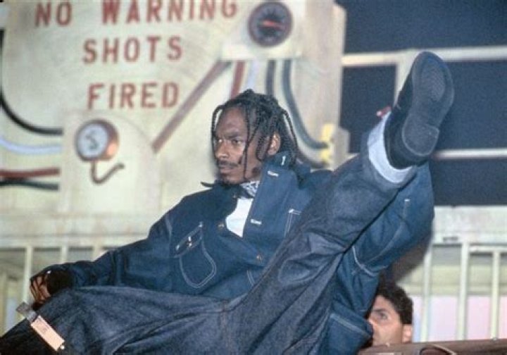 Who performed at 1995 Source Awards?