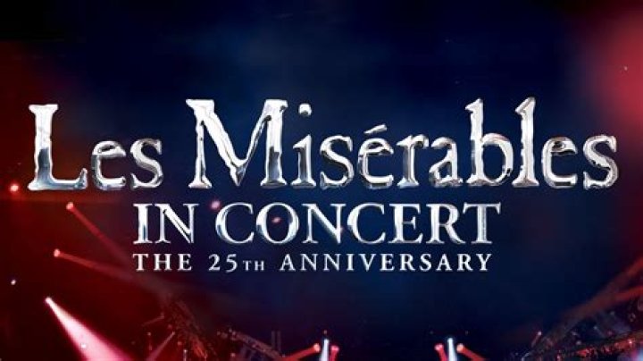 Who sings at the end of Les Mis 25th Anniversary?