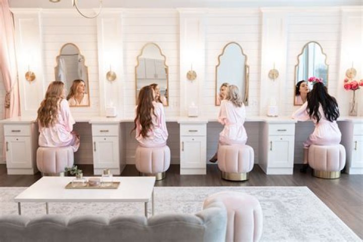 Who typically gets ready with the bride?
