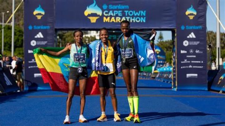 Who won 2012 marathon?