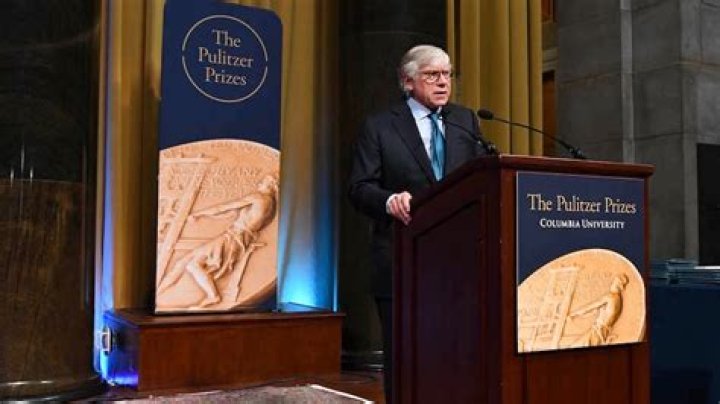 Who won Pulitzer general notification 2011?