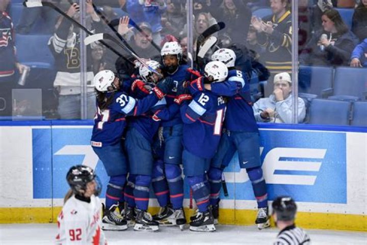 Who won the 2012 Olympic hockey tournament?