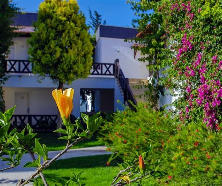 Why choose Bitez Garden Life Hotel & Suites?