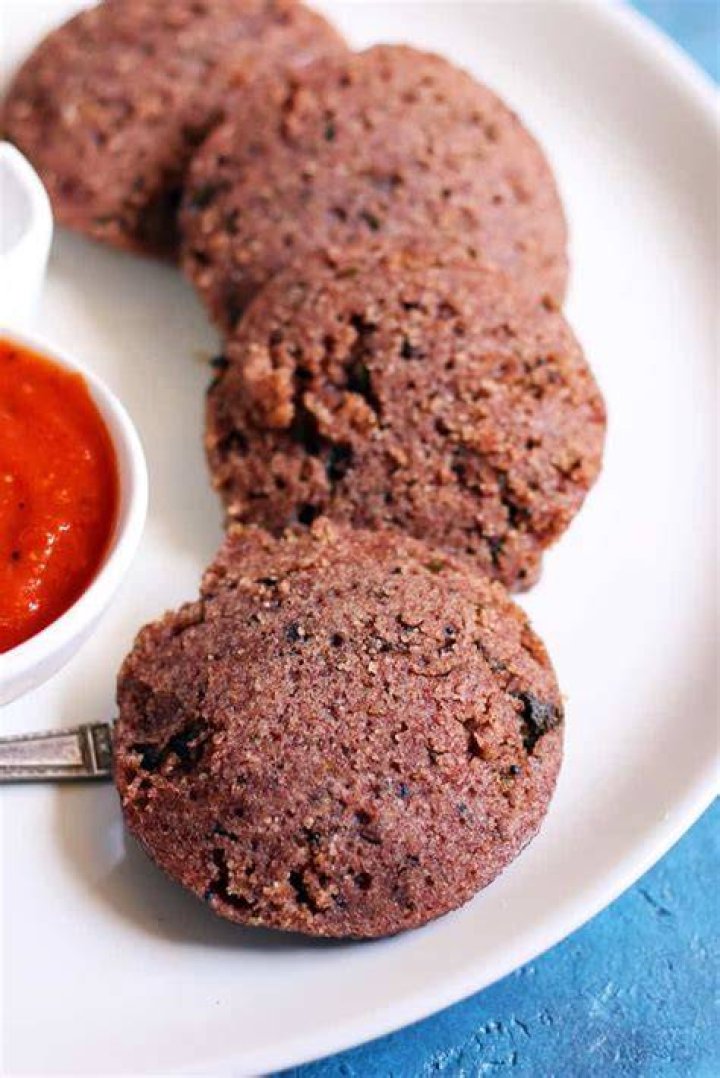 Why is rava idli not fluffy?