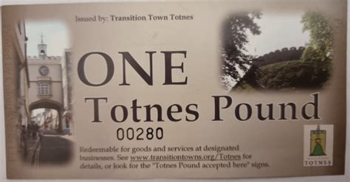 Why was the Totnes pound discontinued?